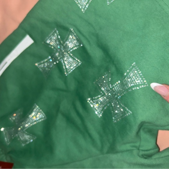 Unknown London green rhinestone shorts - Picture 3 of 4